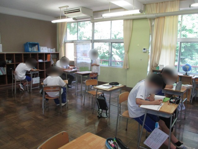1年英語　自分のペースで学習中