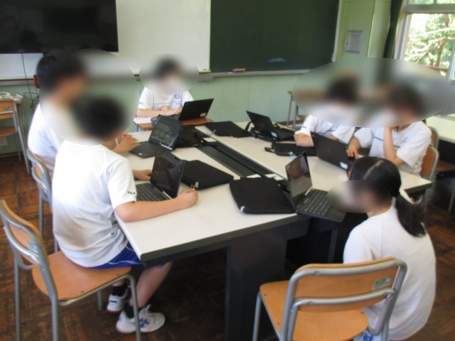 青軍の様子