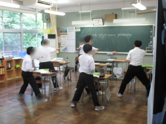 体を動かして記憶しよう！