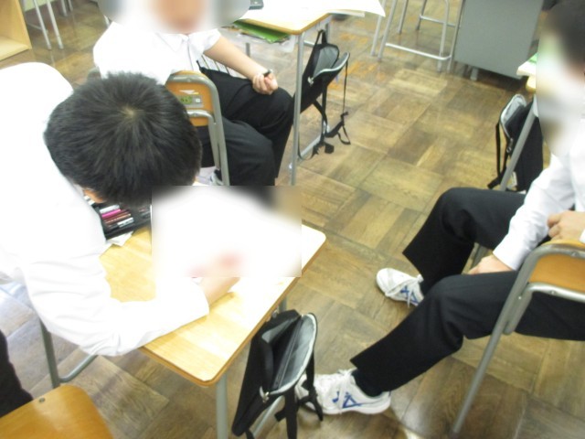 解答を確認中