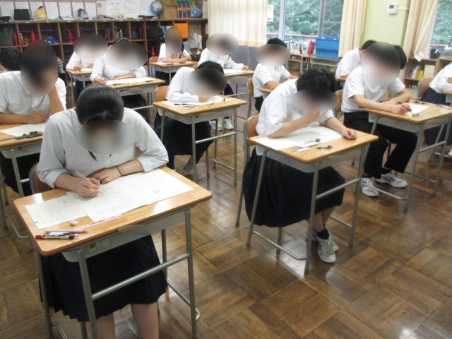 みんな真剣！