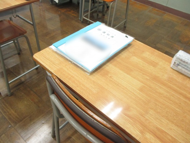 きちっと並べられた提出物