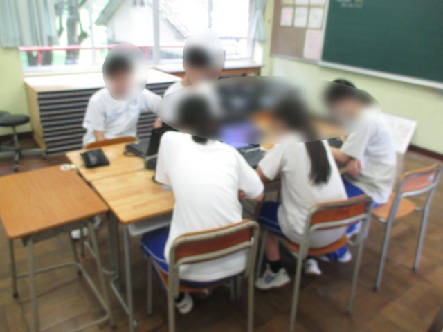 体育祭スローガン作成中